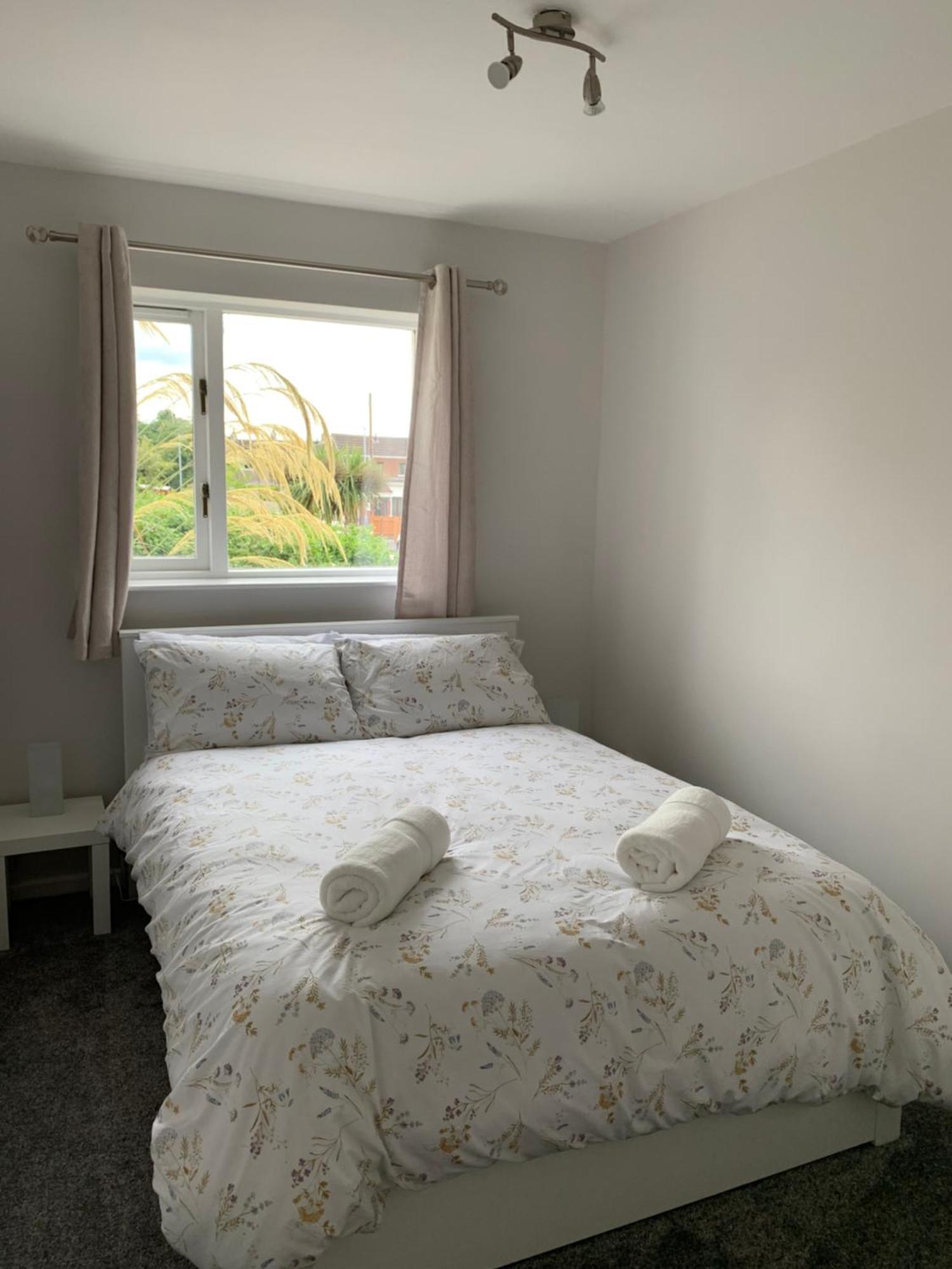 Beautiful Apartment In Newtownabbey Jordanstown Exterior foto